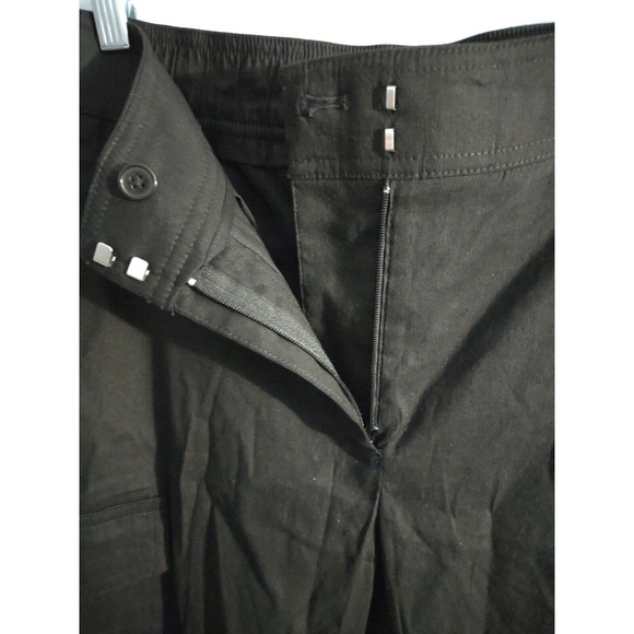 Chico's Black Cargo Ankle Pants Size 0R (4R) NWT Linen Blend - Picture 5 of 8